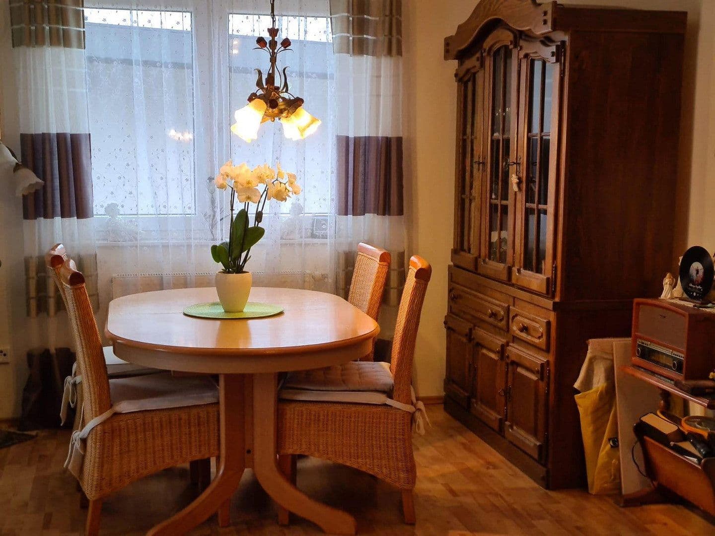 Prodej domu 314 m², pozemek 620 m², Paderborn, Severní Porýní-Vestfálsko Prodej domu 314 m², pozemek 620 m², Paderborn, Severní Porýní-Vestfálsko
