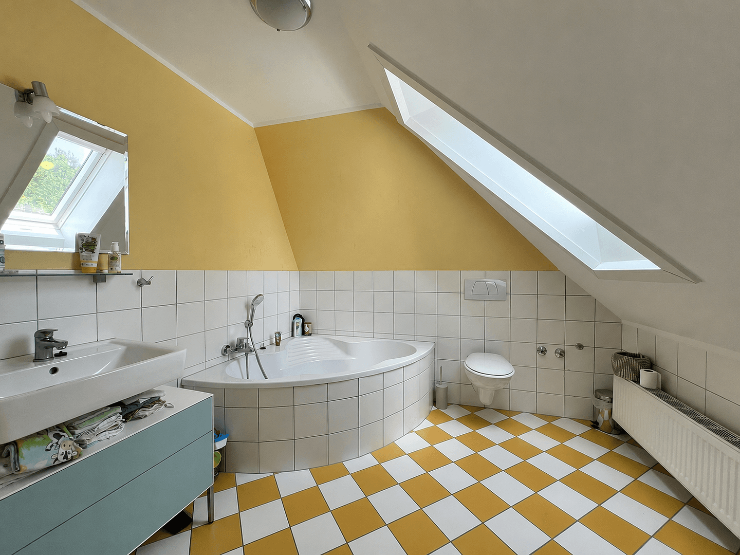 Prodej domu 159 m², pozemek 1.117 m², Kiel, Šlesvicko-Holštýnsko Prodej domu 159 m², pozemek 1.117 m², Kiel, Šlesvicko-Holštýnsko