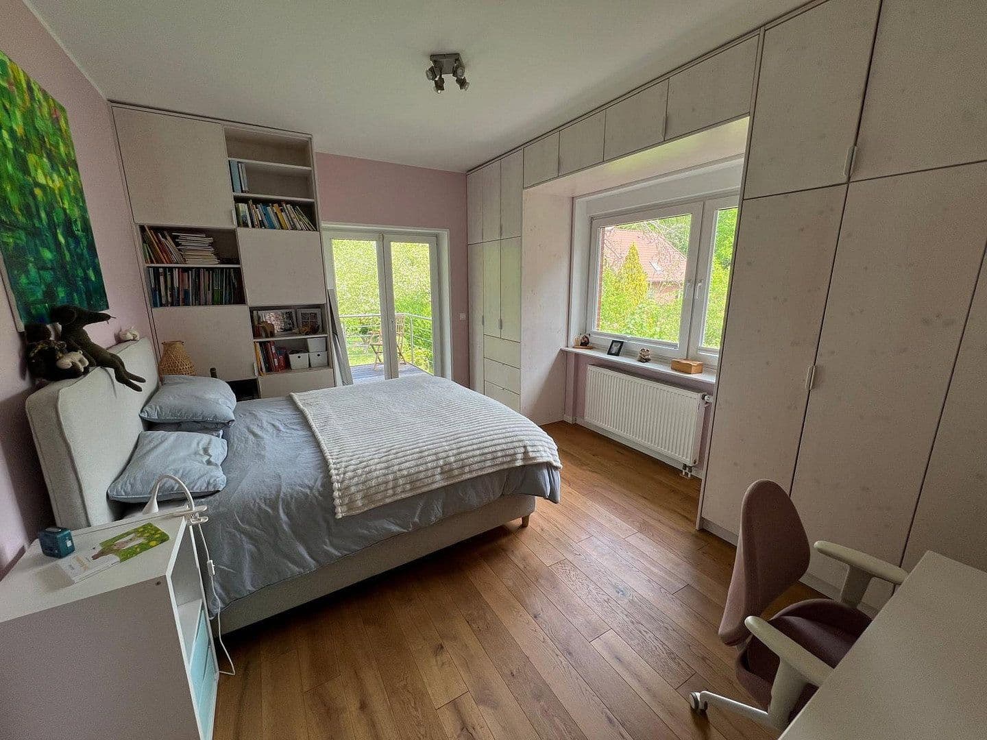 Prodej domu 159 m², pozemek 1.117 m², Kiel, Šlesvicko-Holštýnsko Prodej domu 159 m², pozemek 1.117 m², Kiel, Šlesvicko-Holštýnsko