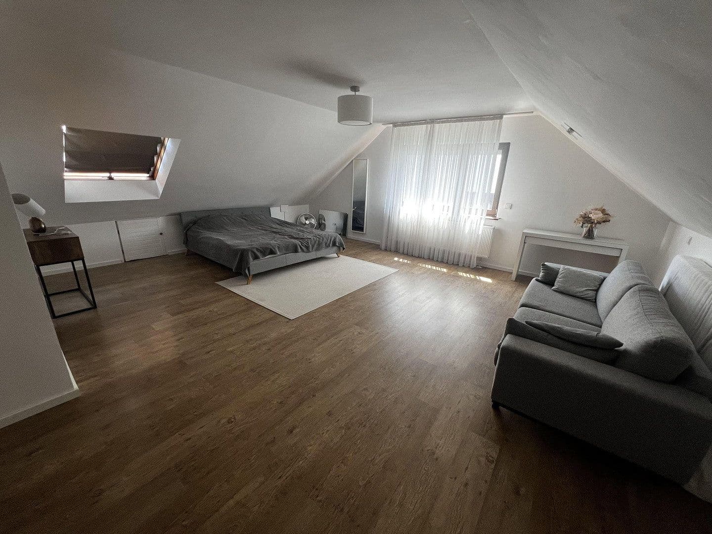 Prodej domu 275 m², pozemek 820 m², Schwalbacherstr 14, Idstein, Hessen Prodej domu 275 m², pozemek 820 m², Schwalbacherstr 14, Idstein, Hessen