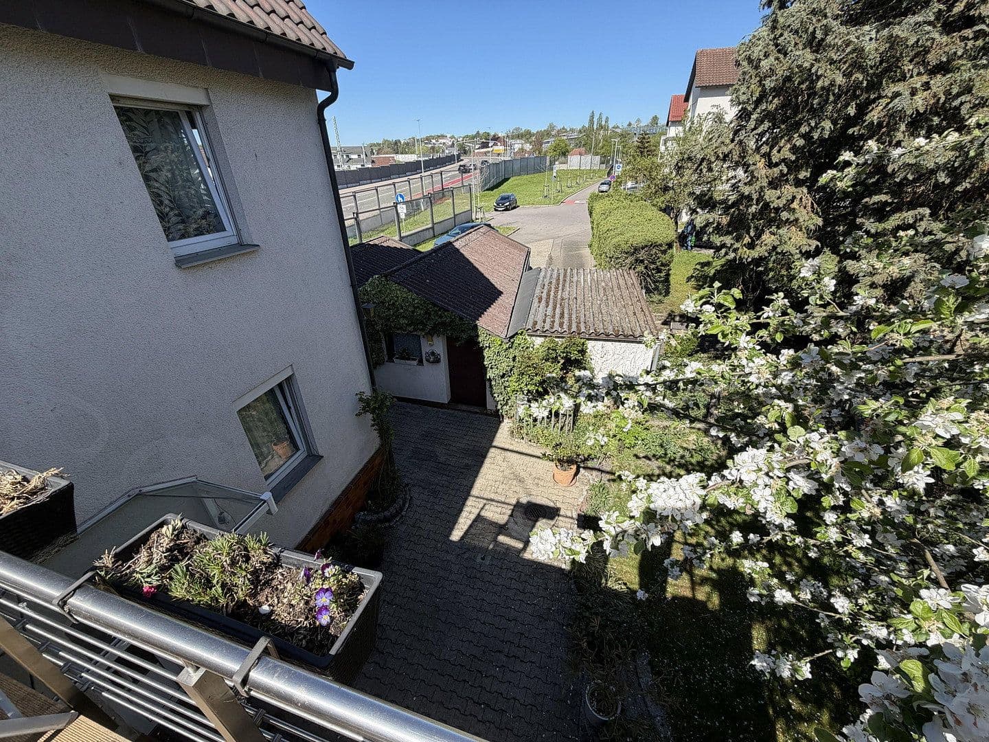 Prodej domu 140 m², pozemek 380 m², Göppingen, Bádensko-Württembersko Prodej domu 140 m², pozemek 380 m², Göppingen, Bádensko-Württembersko