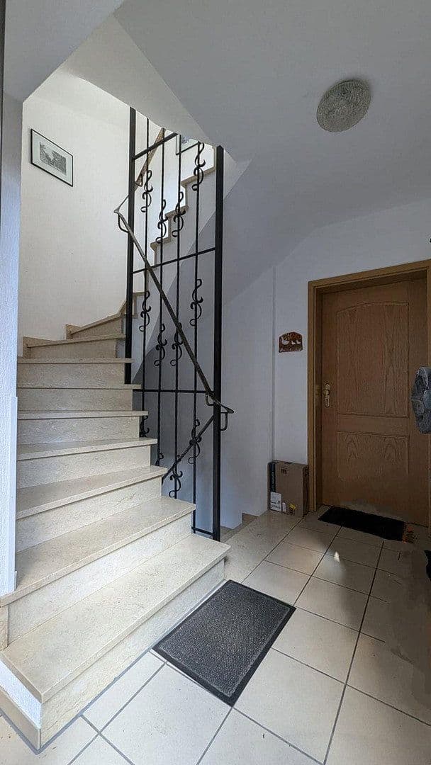 Prodej domu 235 m², pozemek 394 m², Cáchy, Severní Porýní-Vestfálsko Prodej domu 235 m², pozemek 394 m², Cáchy, Severní Porýní-Vestfálsko