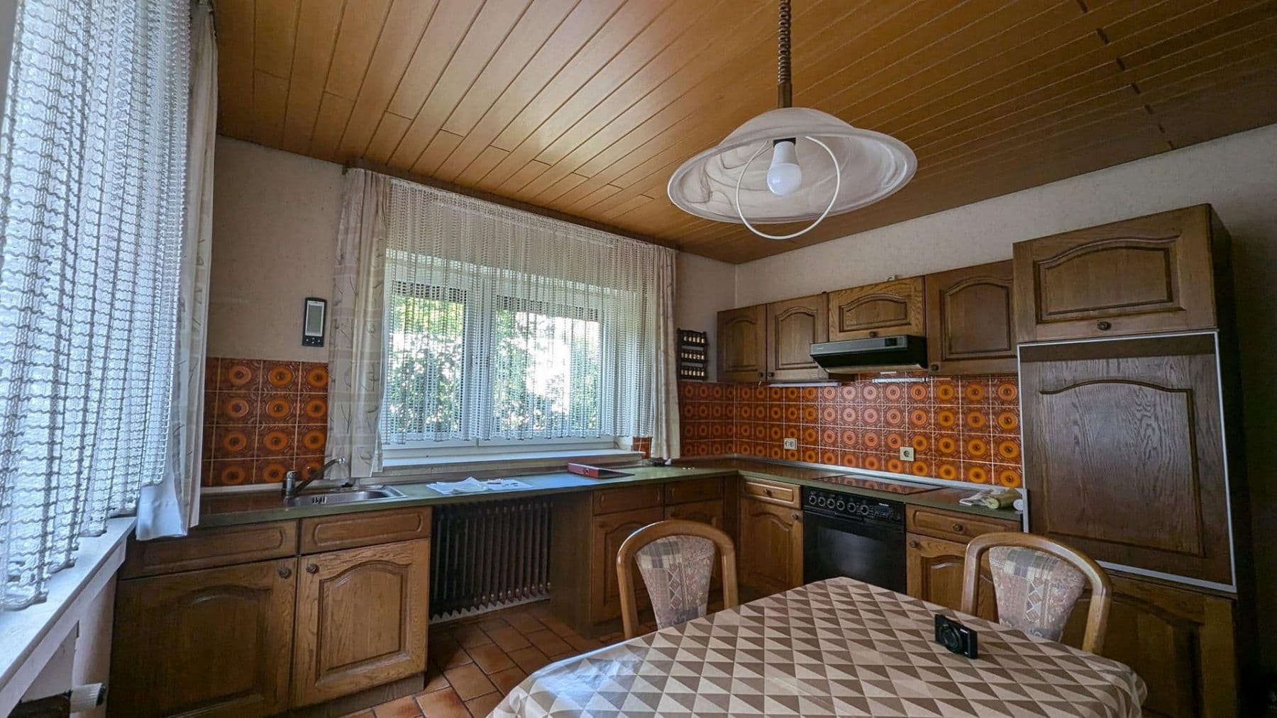 Prodej domu 235 m², pozemek 394 m², Cáchy, Severní Porýní-Vestfálsko Prodej domu 235 m², pozemek 394 m², Cáchy, Severní Porýní-Vestfálsko
