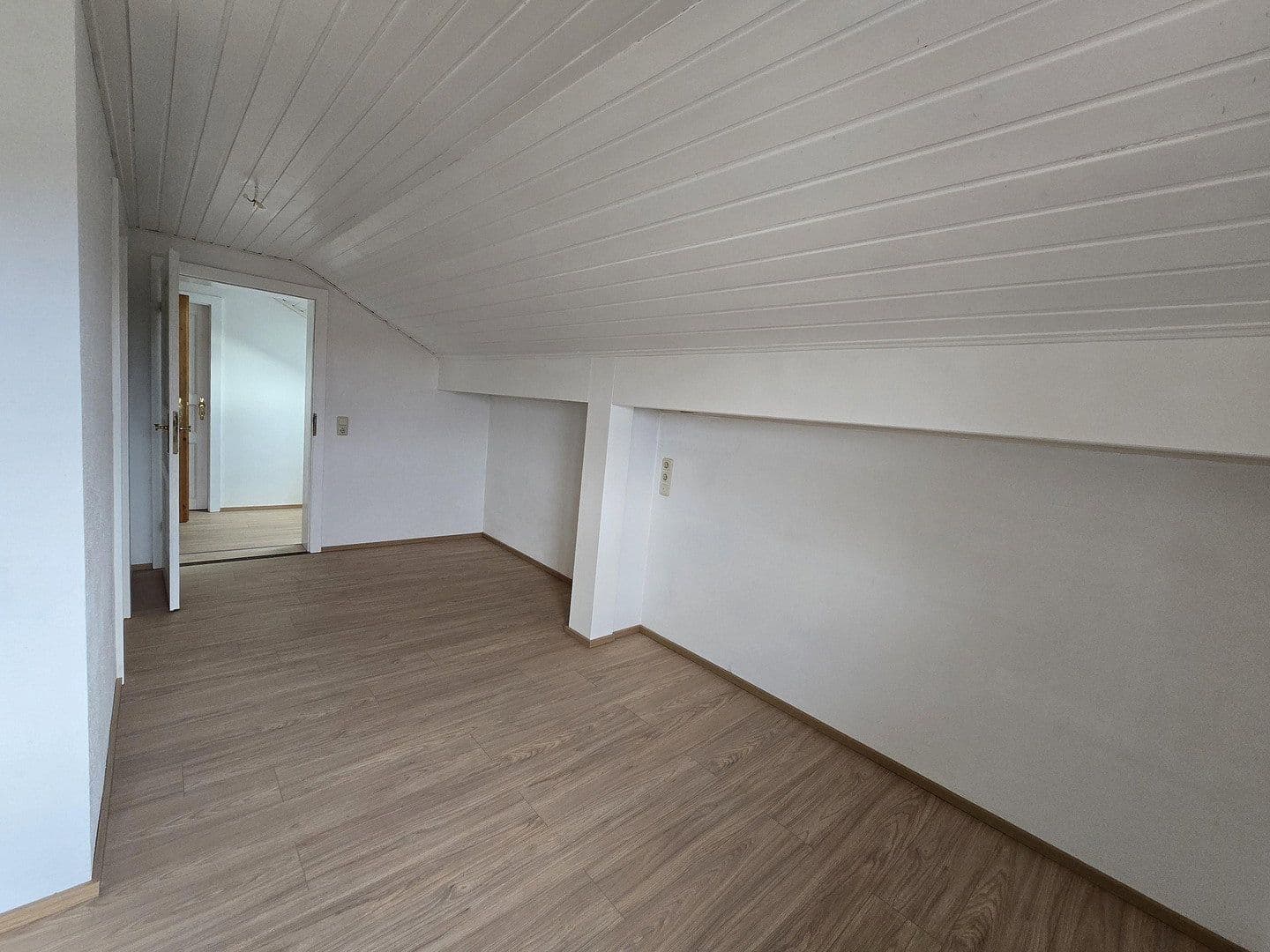 Prodej domu 210 m², pozemek 714 m², Taufkirchen (Vils), Bavorsko Prodej domu 210 m², pozemek 714 m², Taufkirchen (Vils), Bavorsko