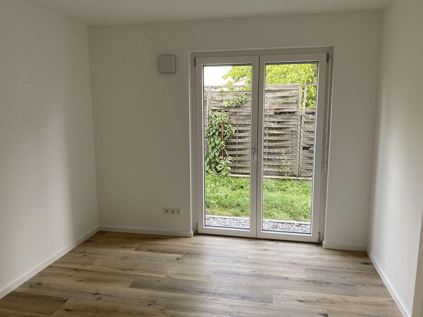 Pronájem bytu 3+1 71 m², Vogesenstr. 30, Kehl, Bádensko-Württembersko Pronájem bytu 3+1 71 m², Vogesenstr. 30, Kehl, Bádensko-Württembersko
