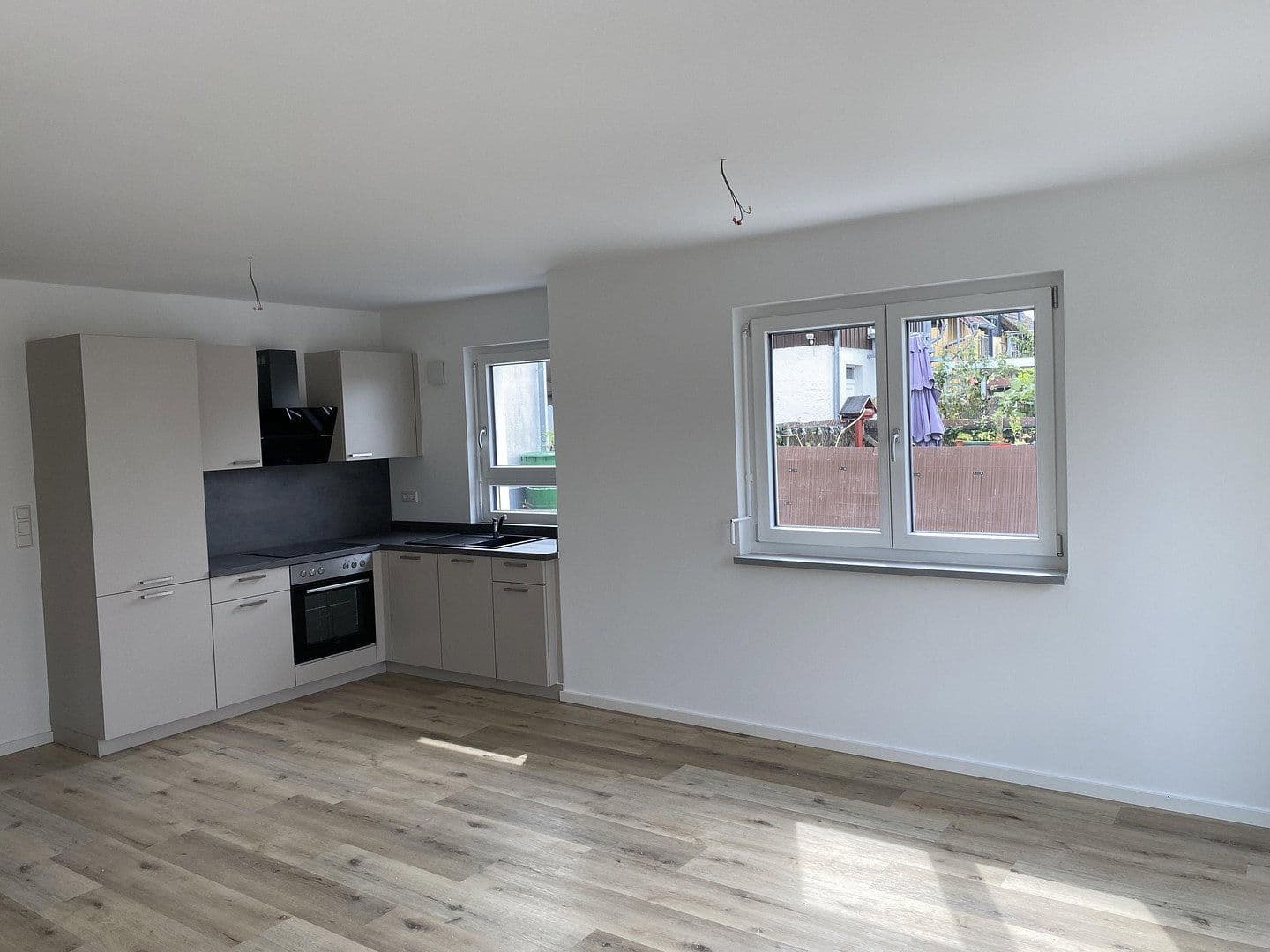 Pronájem bytu 3+1 71 m², Vogesenstr. 30, Kehl, Bádensko-Württembersko Pronájem bytu 3+1 71 m², Vogesenstr. 30, Kehl, Bádensko-Württembersko