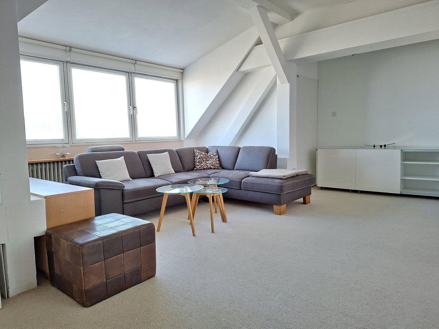 Prodej bytu 5+1 133 m², Berlin, Berlín Prodej bytu 5+1 133 m², Berlin, Berlín