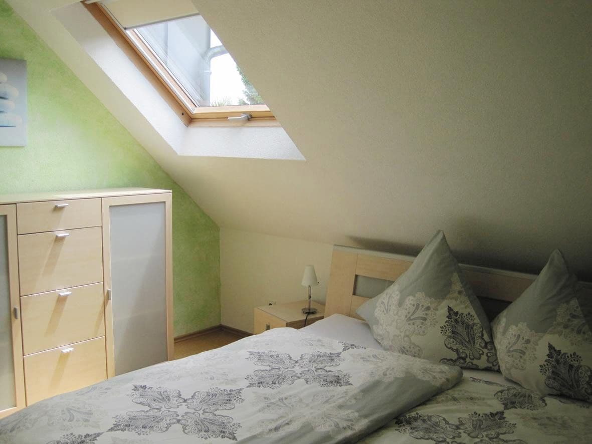 Pronájem bytu 3+1 60 m², Fließhornstraße 4a, Konstanz, Bádensko-Württembersko Pronájem bytu 3+1 60 m², Fließhornstraße 4a, Konstanz, Bádensko-Württembersko