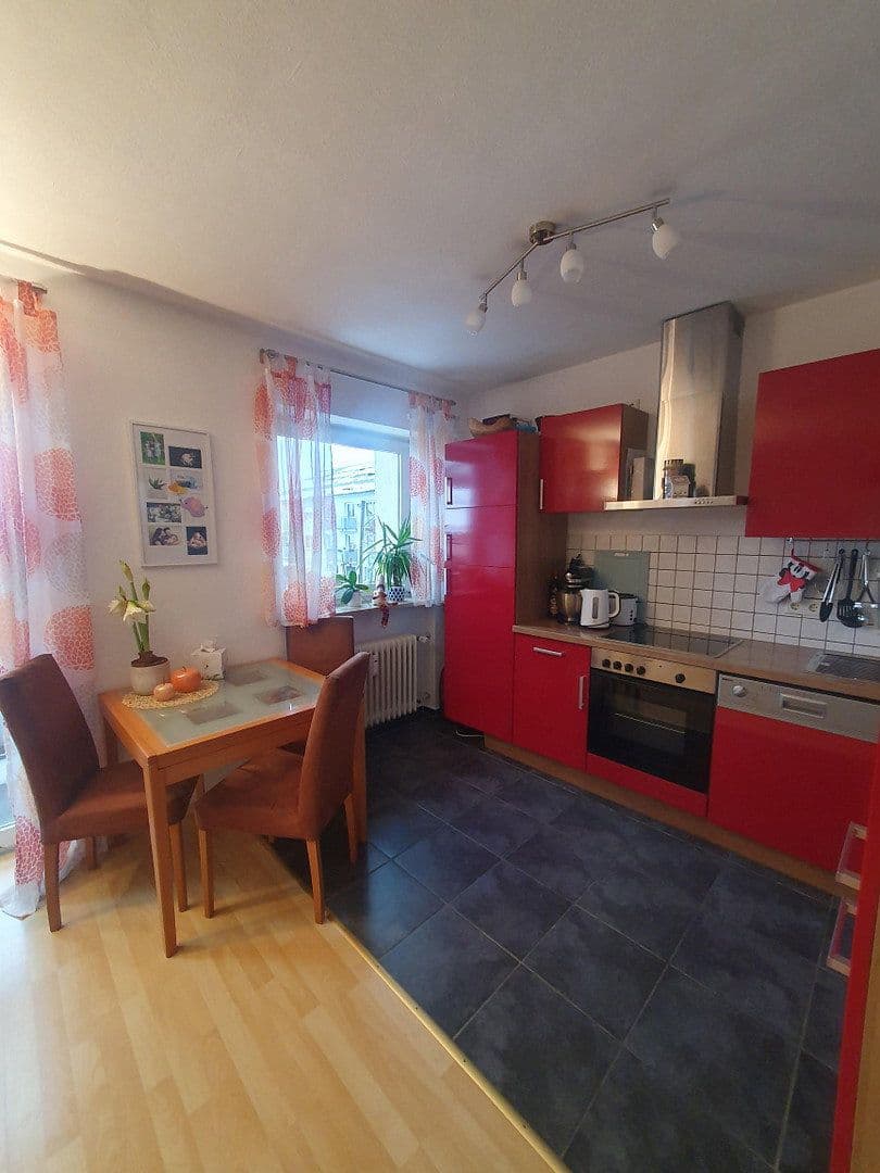 Pronájem bytu 1+1 38 m², Gröbenzellerstrasse 2, Puchheim Bhf., Bavorsko Pronájem bytu 1+1 38 m², Gröbenzellerstrasse 2, Puchheim Bhf., Bavorsko