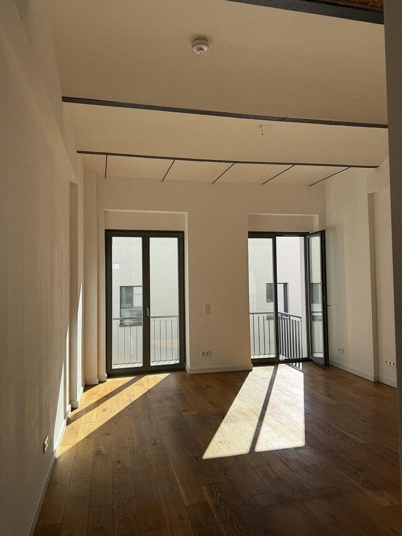 Prodej bytu 2+1 65 m², Berliner Allee 121, Berlin, Berlín Prodej bytu 2+1 65 m², Berliner Allee 121, Berlin, Berlín