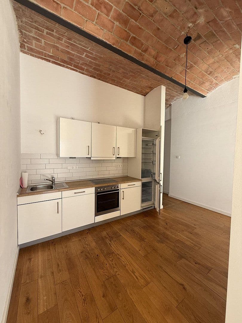 Prodej bytu 2+1 65 m², Berliner Allee 121, Berlin, Berlín Prodej bytu 2+1 65 m², Berliner Allee 121, Berlin, Berlín