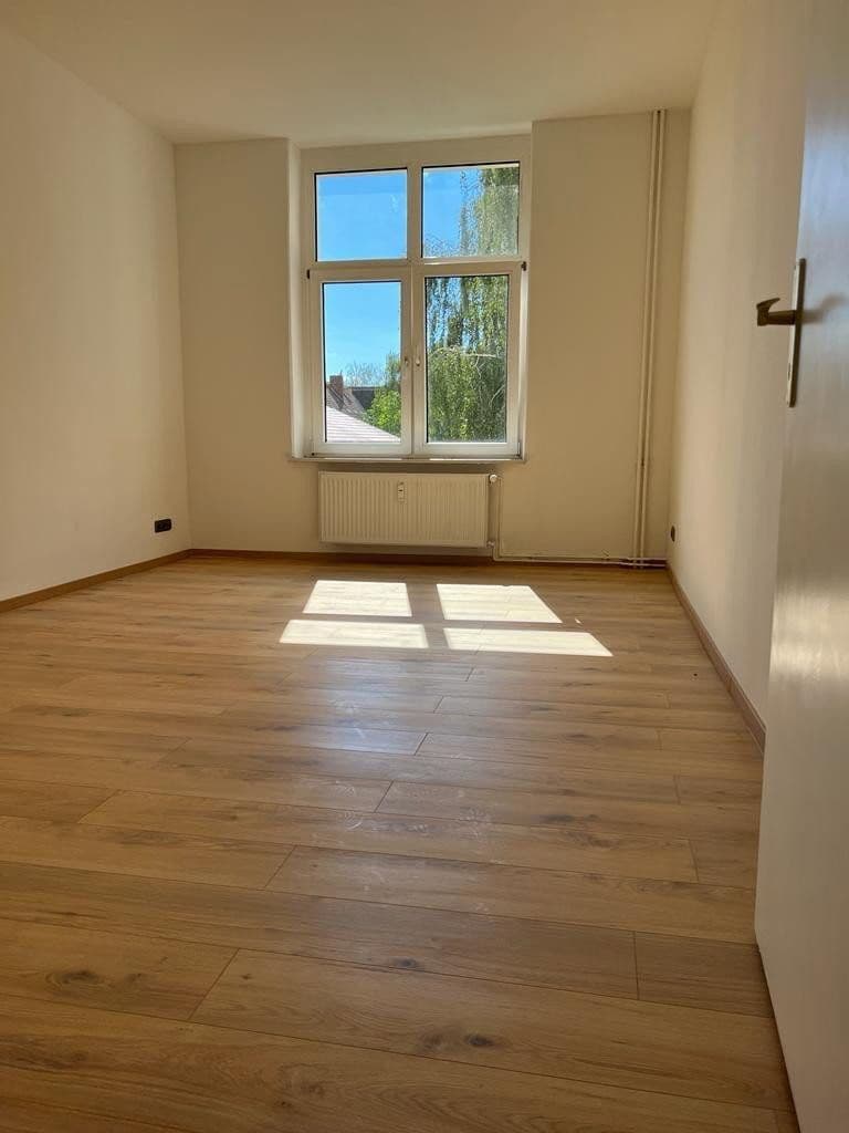 Pronájem bytu 2+1 61 m², Magdeburg, Sasko-Anhaltsko Pronájem bytu 2+1 61 m², Magdeburg, Sasko-Anhaltsko
