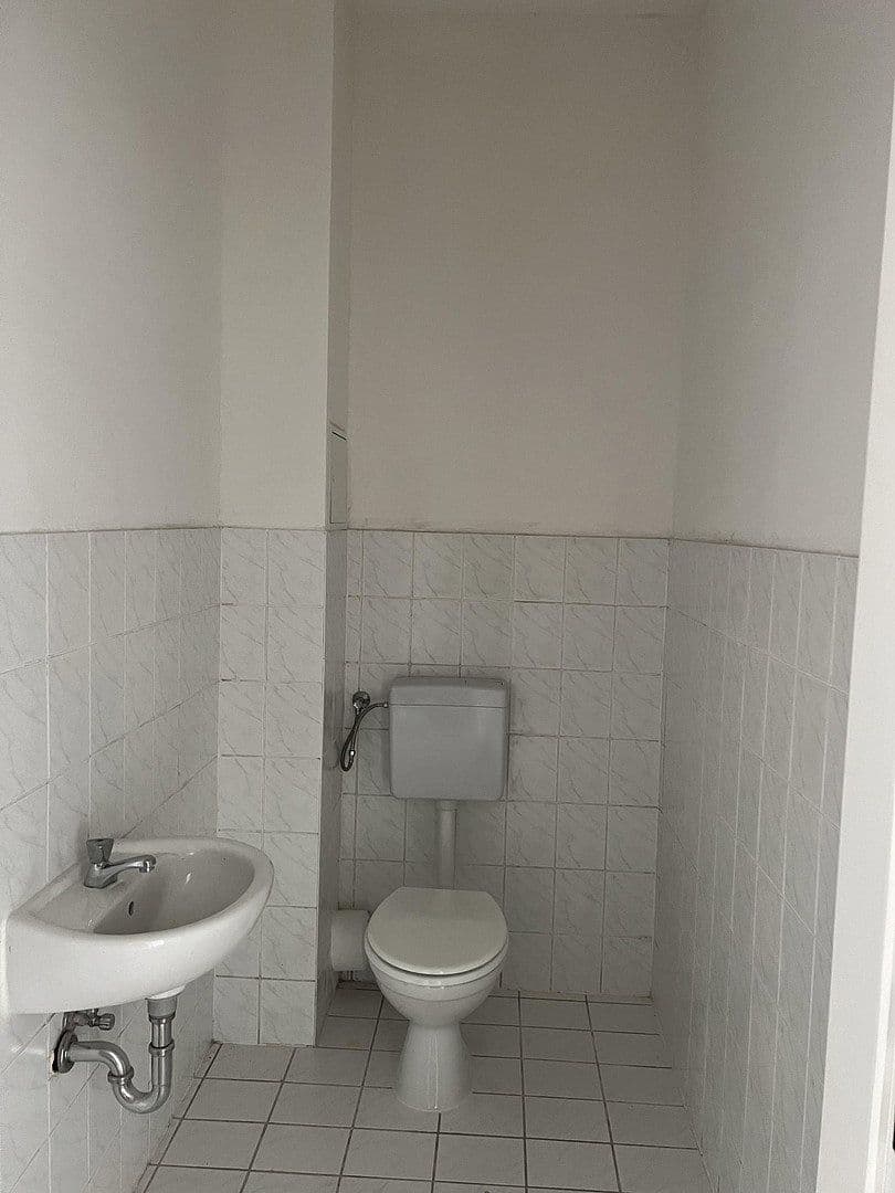 Pronájem bytu 2+1 61 m², Magdeburg, Sasko-Anhaltsko Pronájem bytu 2+1 61 m², Magdeburg, Sasko-Anhaltsko