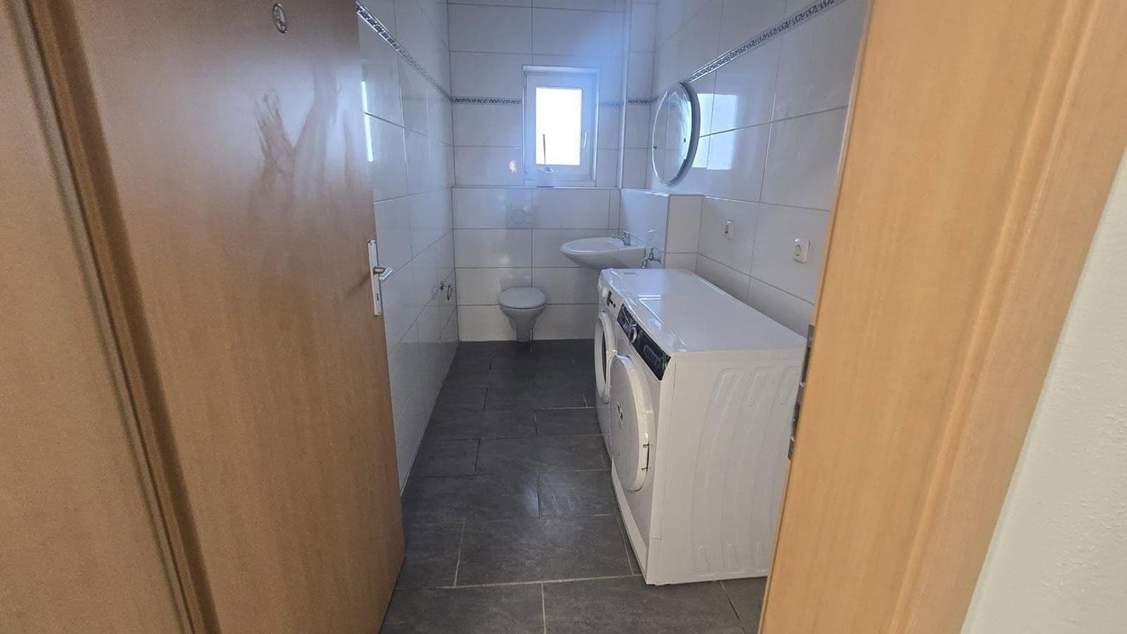 Pronájem domu 300 m², pozemek 800 m², Hohenfels, Bavorsko Pronájem domu 300 m², pozemek 800 m², Hohenfels, Bavorsko