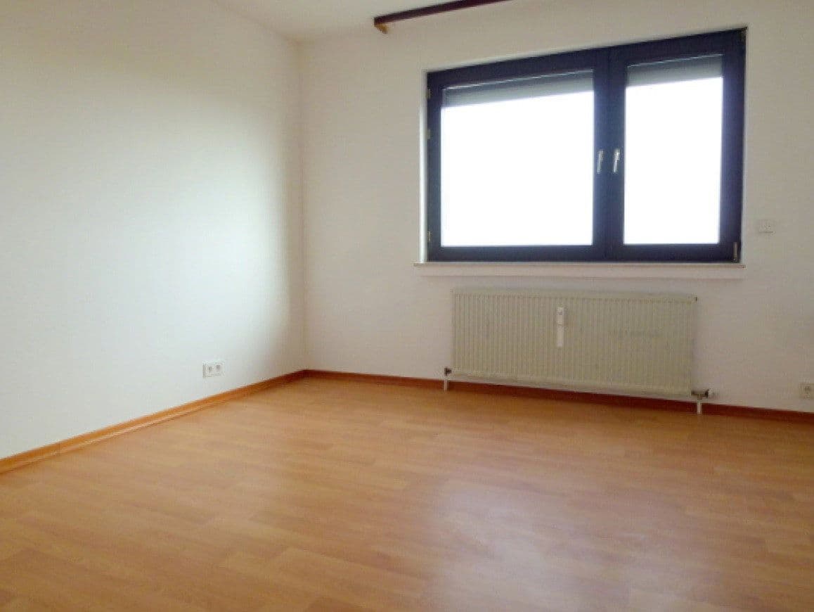 Pronájem bytu 4+1 100 m², Am Gaßgang 5, Oberursel (Taunus), Hessen Pronájem bytu 4+1 100 m², Am Gaßgang 5, Oberursel (Taunus), Hessen