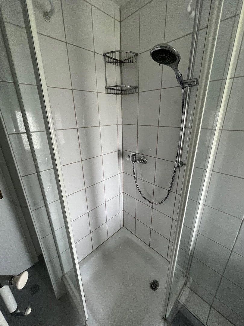 Pronájem bytu 3+1 76 m², Hainstrasse 75, Wuppertal, Severní Porýní-Vestfálsko Pronájem bytu 3+1 76 m², Hainstrasse 75, Wuppertal, Severní Porýní-Vestfálsko
