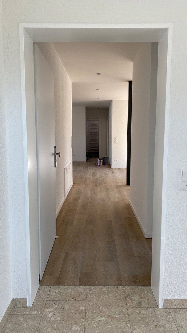 Pronájem bytu 4+1 135 m², Kirchstraße 3, Langenargen, Bádensko-Württembersko Pronájem bytu 4+1 135 m², Kirchstraße 3, Langenargen, Bádensko-Württembersko