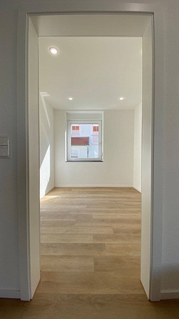 Pronájem bytu 4+1 135 m², Kirchstraße 3, Langenargen, Bádensko-Württembersko Pronájem bytu 4+1 135 m², Kirchstraße 3, Langenargen, Bádensko-Württembersko