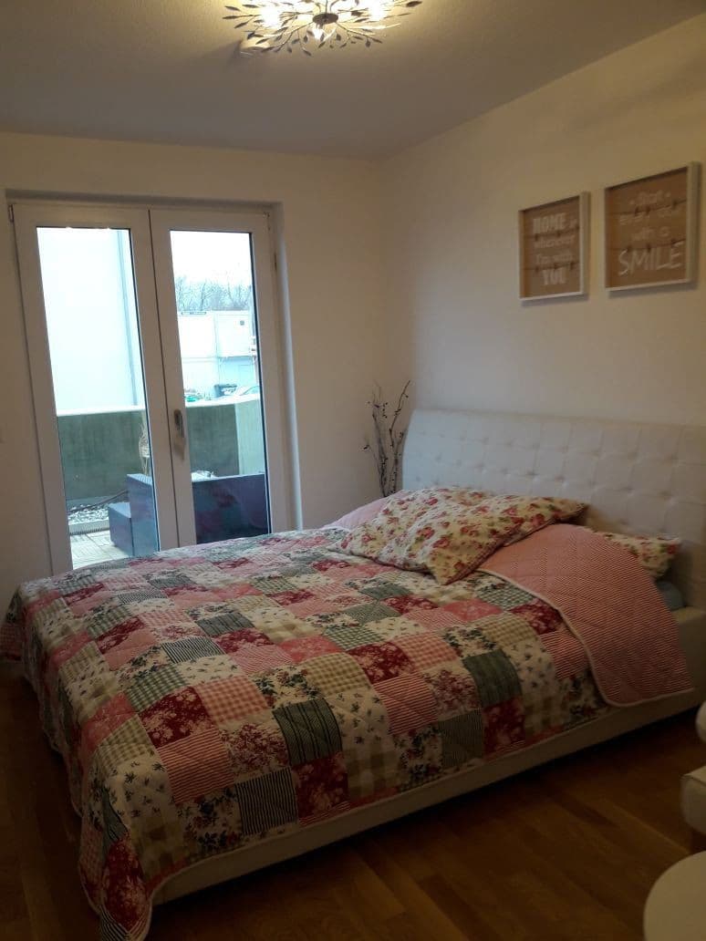 Pronájem bytu 2+kk 80 m², Hertha-Genzmer-Strasse 57, Wiesbaden, Hessen Pronájem bytu 2+kk 80 m², Hertha-Genzmer-Strasse 57, Wiesbaden, Hessen