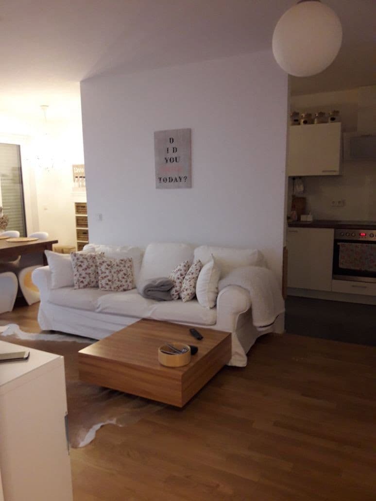 Pronájem bytu 2+kk 80 m², Hertha-Genzmer-Strasse 57, Wiesbaden, Hessen Pronájem bytu 2+kk 80 m², Hertha-Genzmer-Strasse 57, Wiesbaden, Hessen