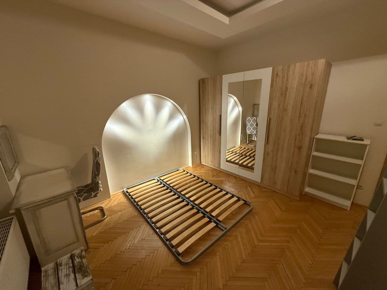 Pronájem bytu 2+kk 40 m², Bělehradská, Praha, Praha Pronájem bytu 2+kk 40 m², Bělehradská, Praha, Praha