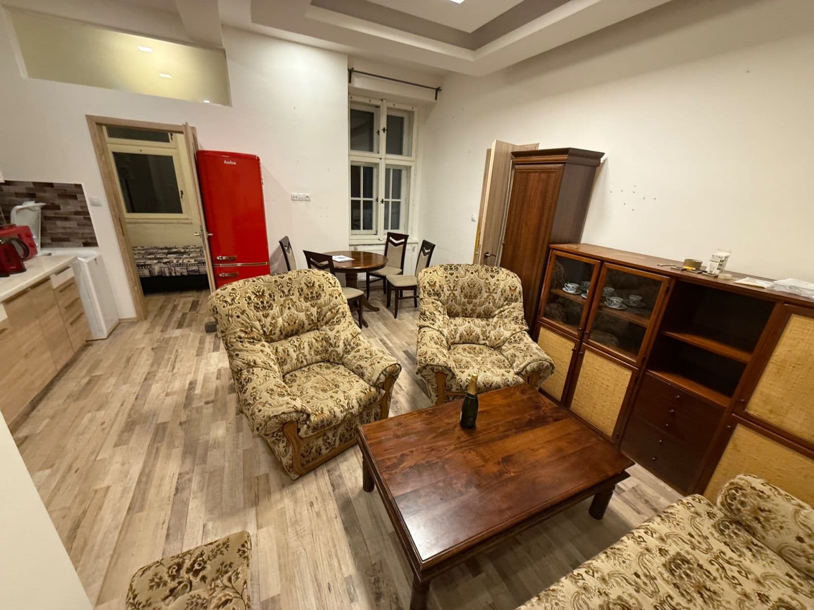 Pronájem bytu 2+kk 40 m², Bělehradská, Praha, Praha Pronájem bytu 2+kk 40 m², Bělehradská, Praha, Praha