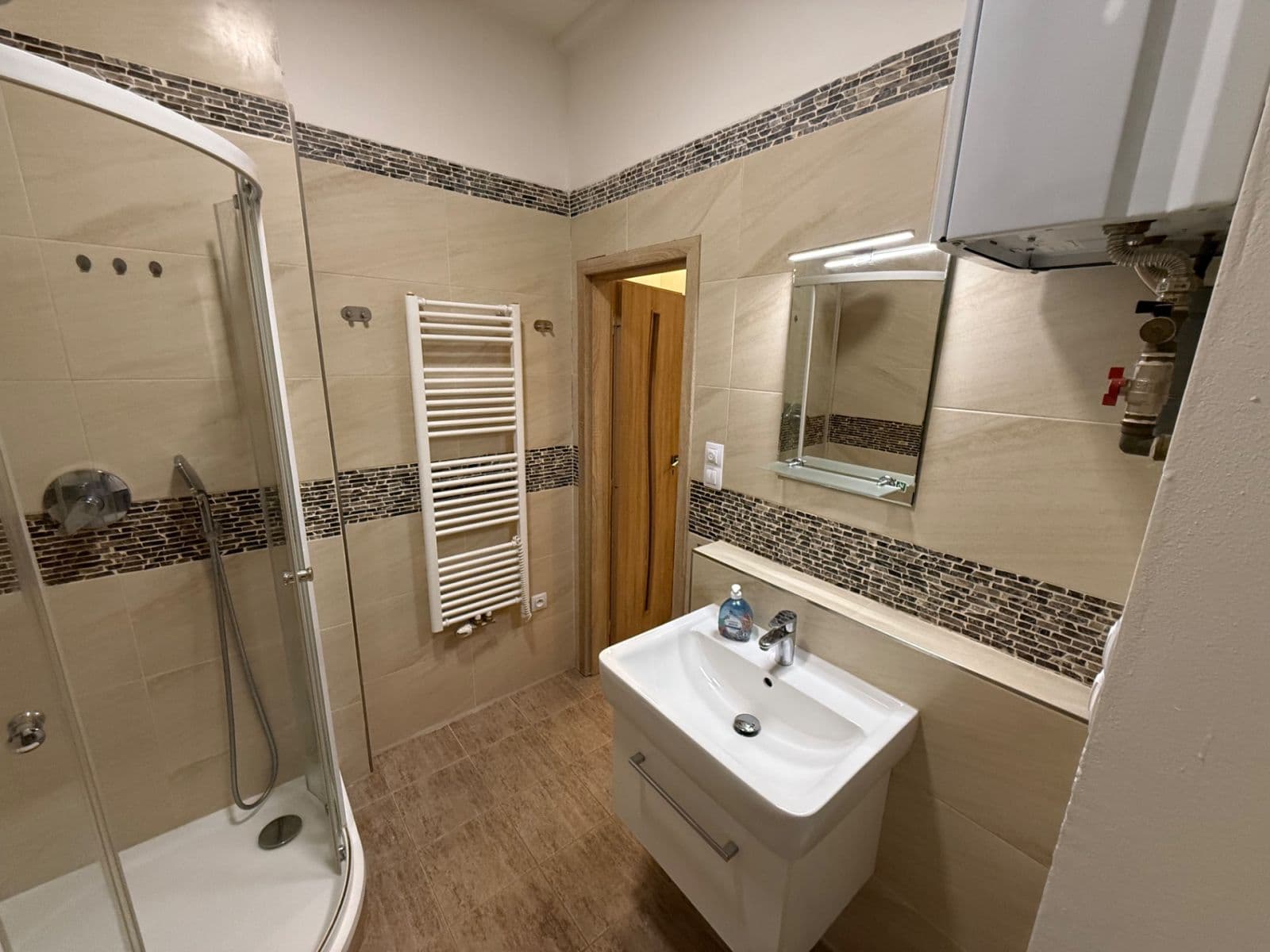 Pronájem bytu 2+kk 40 m², Bělehradská, Praha, Praha Pronájem bytu 2+kk 40 m², Bělehradská, Praha, Praha