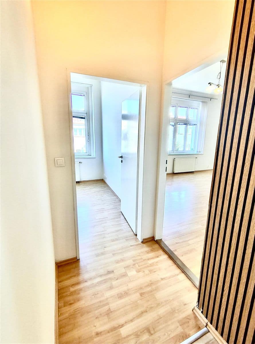 Pronájem bytu 3+kk 61 m², Pod Karlovarskou silnicí, Praha, Praha Pronájem bytu 3+kk 61 m², Pod Karlovarskou silnicí, Praha, Praha