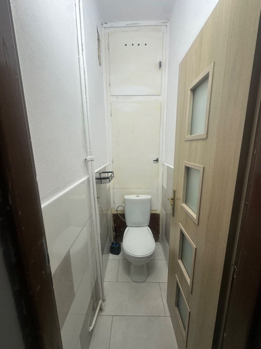 Pronájem bytu 2+1 60 m², Čapkova, Karviná, Moravskoslezský kraj Pronájem bytu 2+1 60 m², Čapkova, Karviná, Moravskoslezský kraj