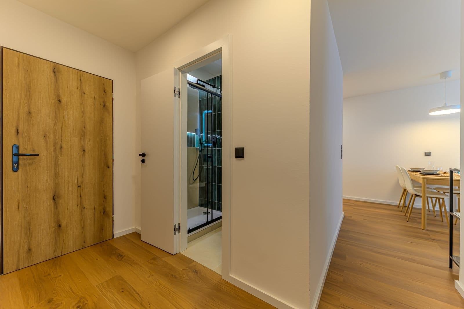 Prodej bytu 2+kk 43 m², Borovanského, Praha, Praha Prodej bytu 2+kk 43 m², Borovanského, Praha, Praha