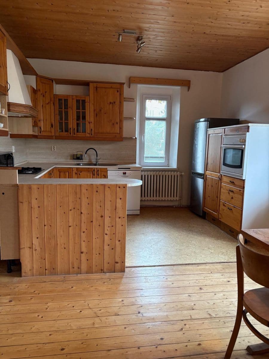 Pronájem domu 170 m², pozemek 1.050 m², Příčná, Čerčany, Středočeský kraj Pronájem domu 170 m², pozemek 1.050 m², Příčná, Čerčany, Středočeský kraj