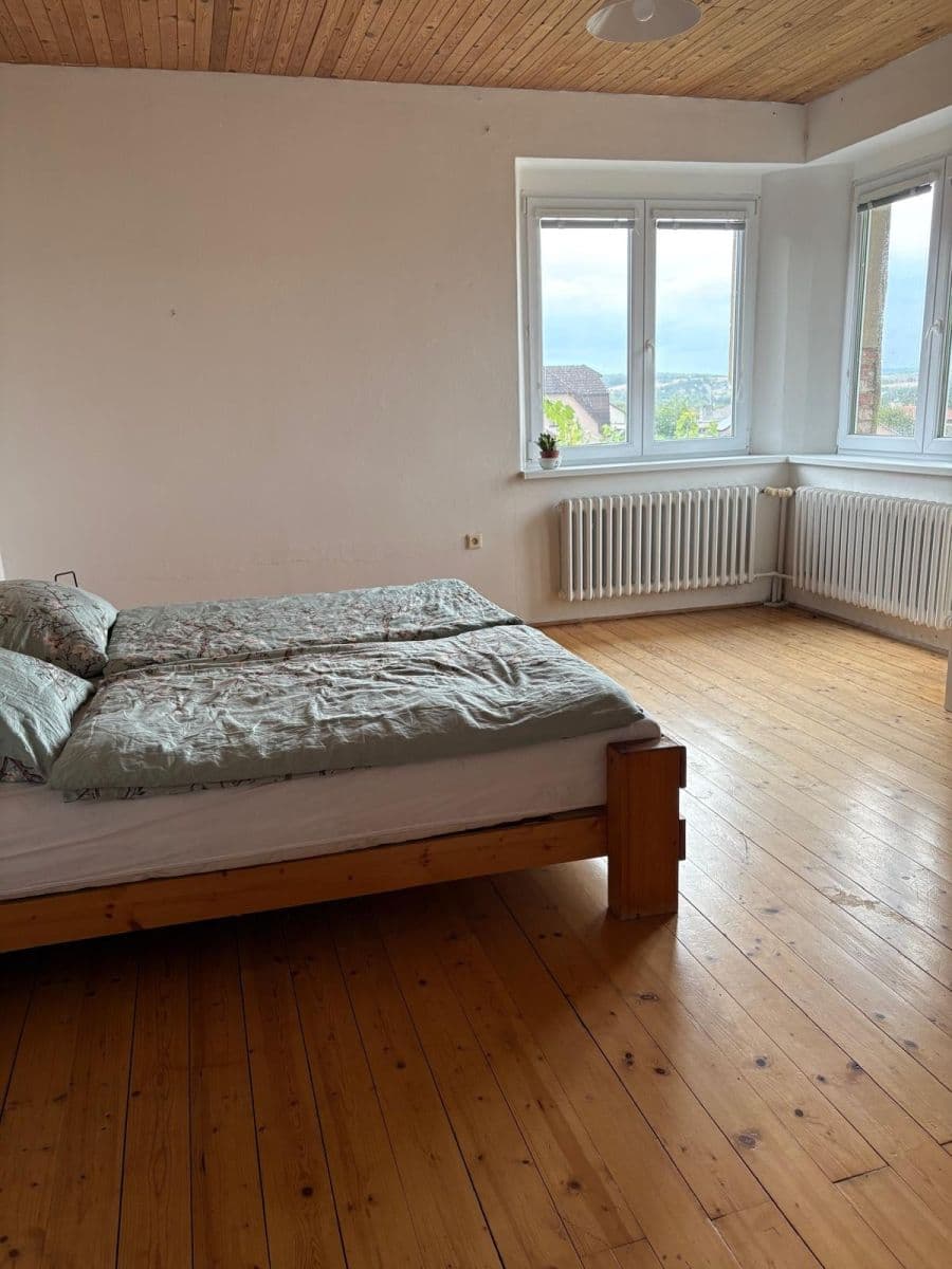 Pronájem domu 170 m², pozemek 1.050 m², Příčná, Čerčany, Středočeský kraj Pronájem domu 170 m², pozemek 1.050 m², Příčná, Čerčany, Středočeský kraj