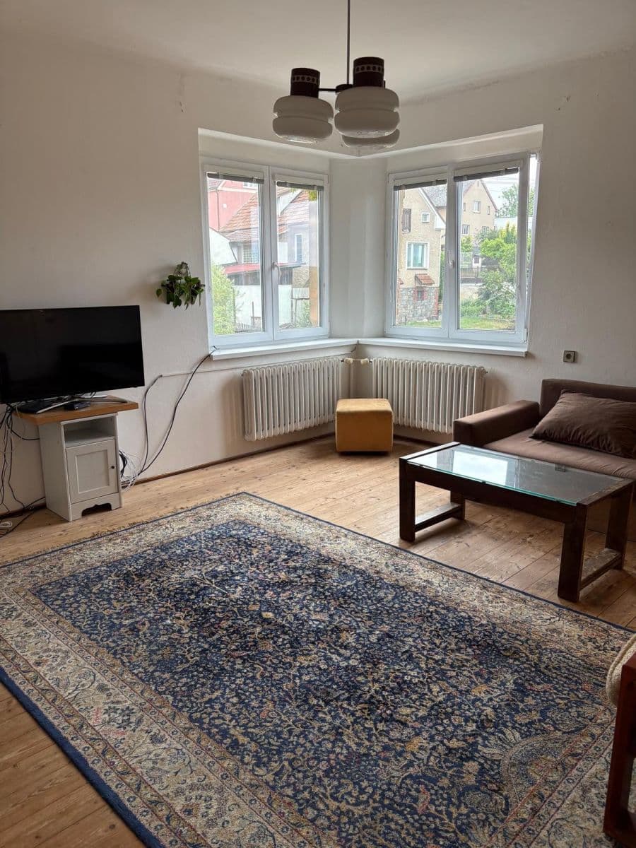 Pronájem domu 170 m², pozemek 1.050 m², Příčná, Čerčany, Středočeský kraj Pronájem domu 170 m², pozemek 1.050 m², Příčná, Čerčany, Středočeský kraj