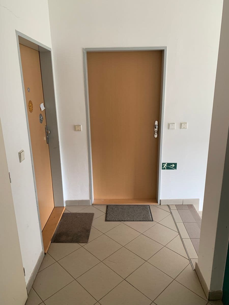 Pronájem bytu 1+kk 37 m², Padovská, Praha, Praha Pronájem bytu 1+kk 37 m², Padovská, Praha, Praha