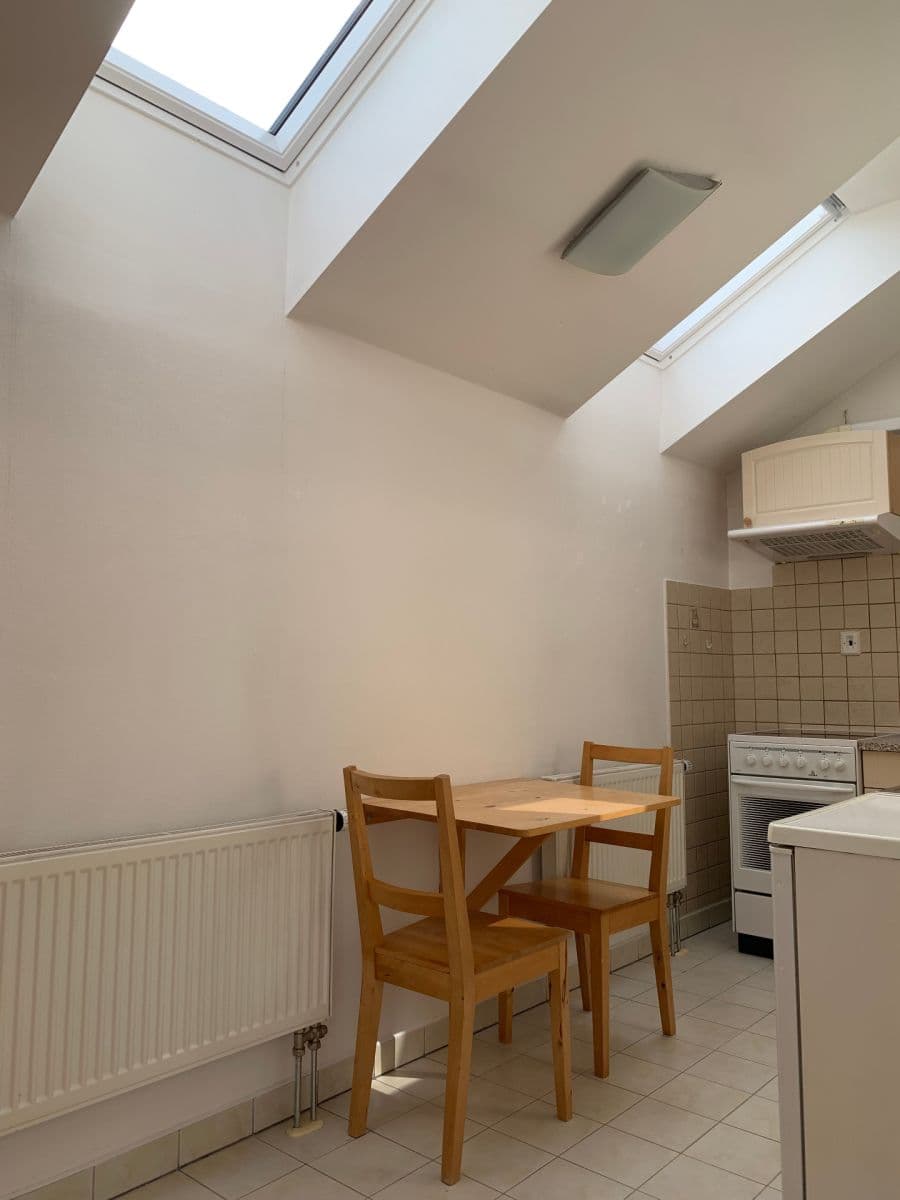 Pronájem bytu 1+kk 37 m², Padovská, Praha, Praha Pronájem bytu 1+kk 37 m², Padovská, Praha, Praha