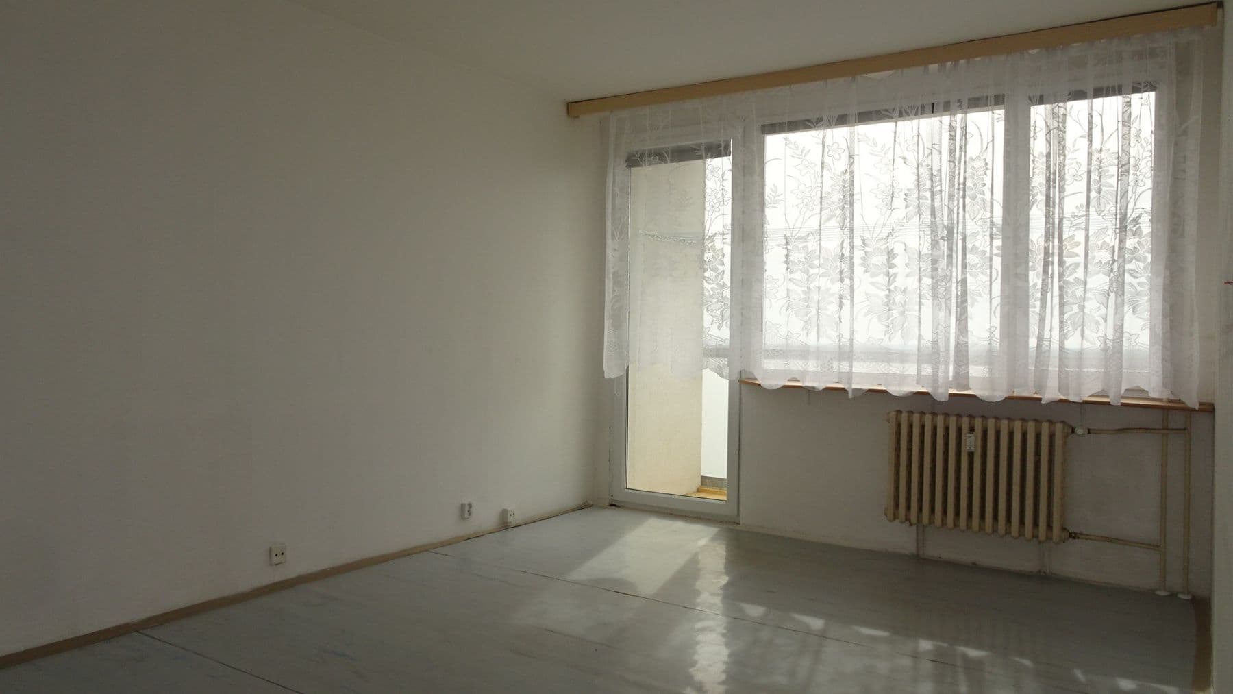 Pronájem bytu 2+kk 42 m², Generála Svobody, Jirkov, Ústecký kraj Pronájem bytu 2+kk 42 m², Generála Svobody, Jirkov, Ústecký kraj