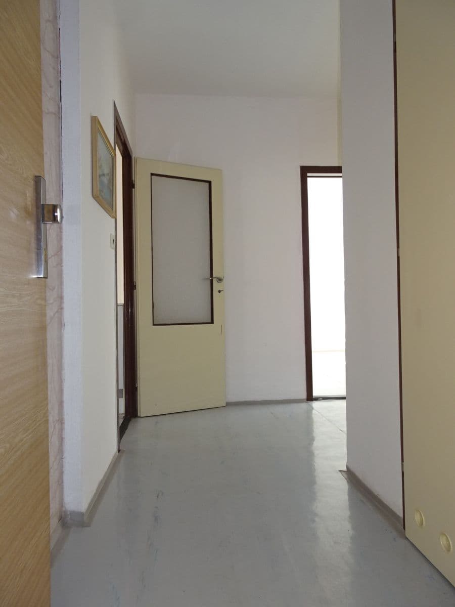 Pronájem bytu 2+kk 42 m², Generála Svobody, Jirkov, Ústecký kraj Pronájem bytu 2+kk 42 m², Generála Svobody, Jirkov, Ústecký kraj
