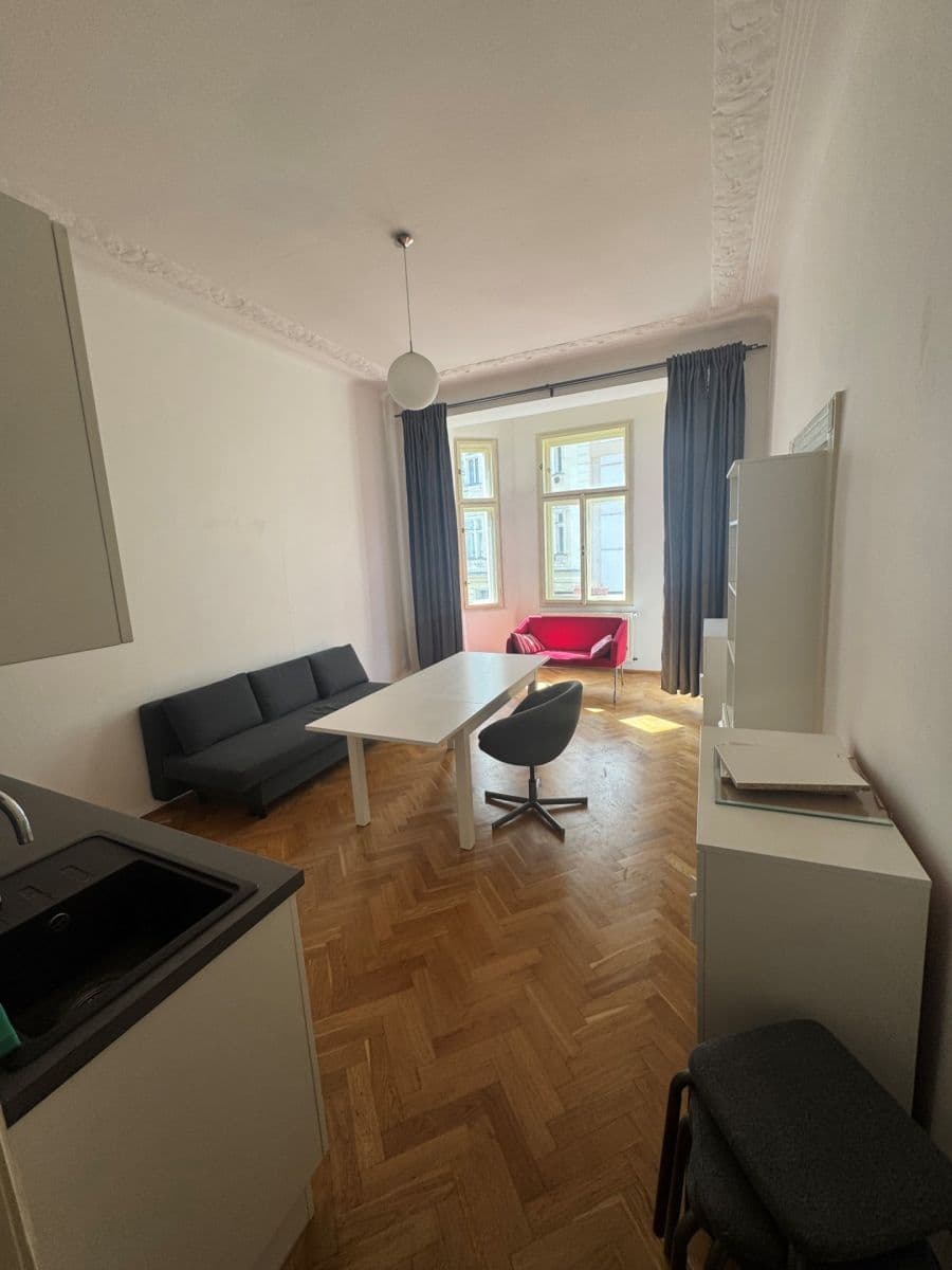 Pronájem bytu 2+kk 49 m², Na Zderaze, Praha, Praha Pronájem bytu 2+kk 49 m², Na Zderaze, Praha, Praha
