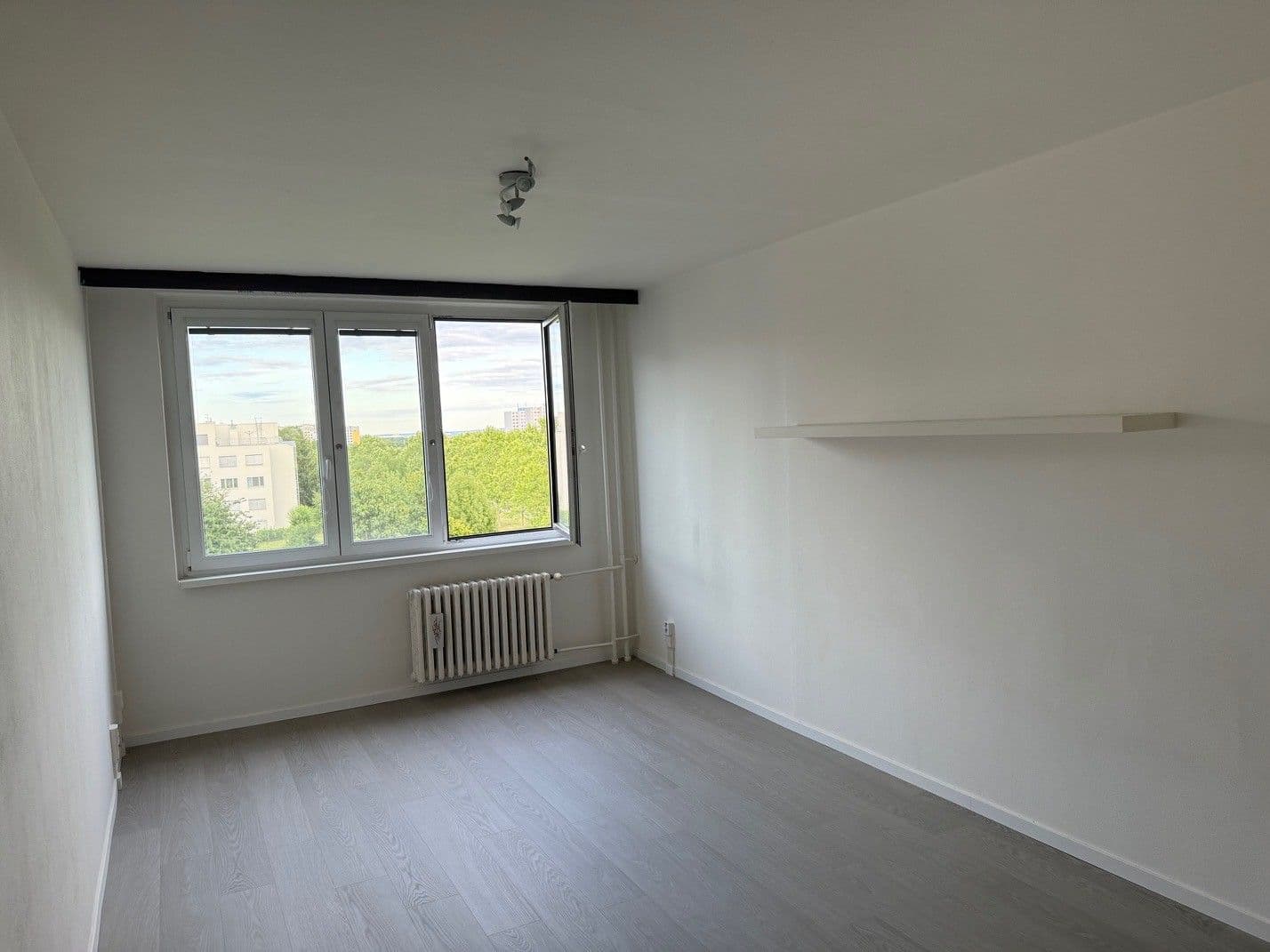 Pronájem bytu 2+kk 47 m², K Zahrádkám, Praha, Praha Pronájem bytu 2+kk 47 m², K Zahrádkám, Praha, Praha
