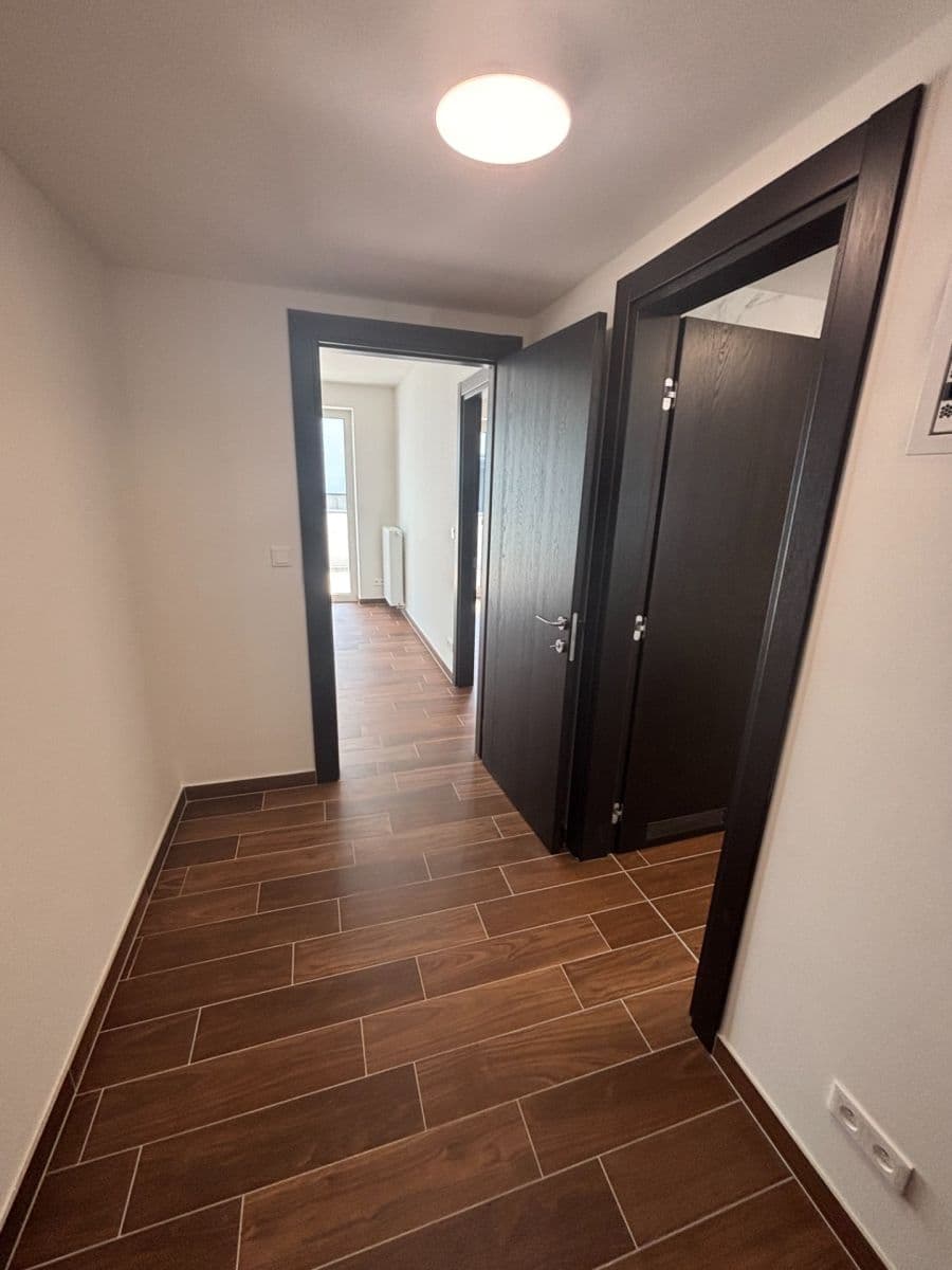 Pronájem bytu 2+kk 46 m², Třída Jiřího Pelikána, Olomouc, Olomoucký kraj Pronájem bytu 2+kk 46 m², Třída Jiřího Pelikána, Olomouc, Olomoucký kraj
