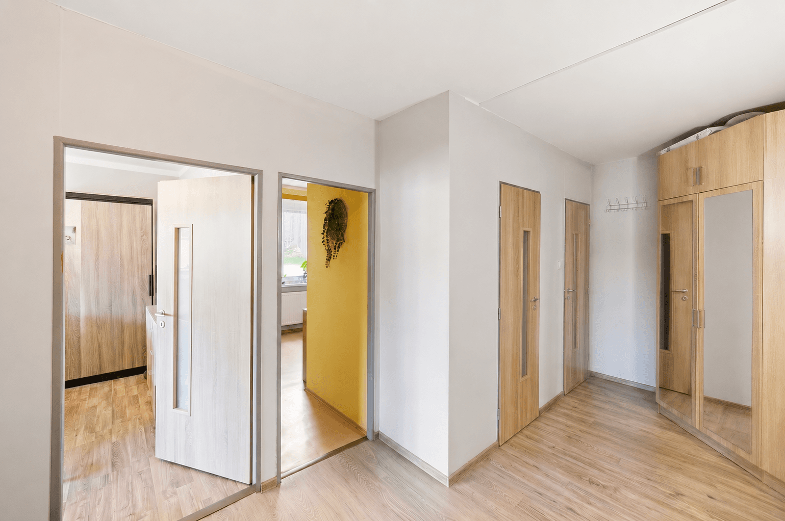 Prodej bytu 3+1 62 m², Pod Saharou, Libčice nad Vltavou, Středočeský kraj Prodej bytu 3+1 62 m², Pod Saharou, Libčice nad Vltavou, Středočeský kraj