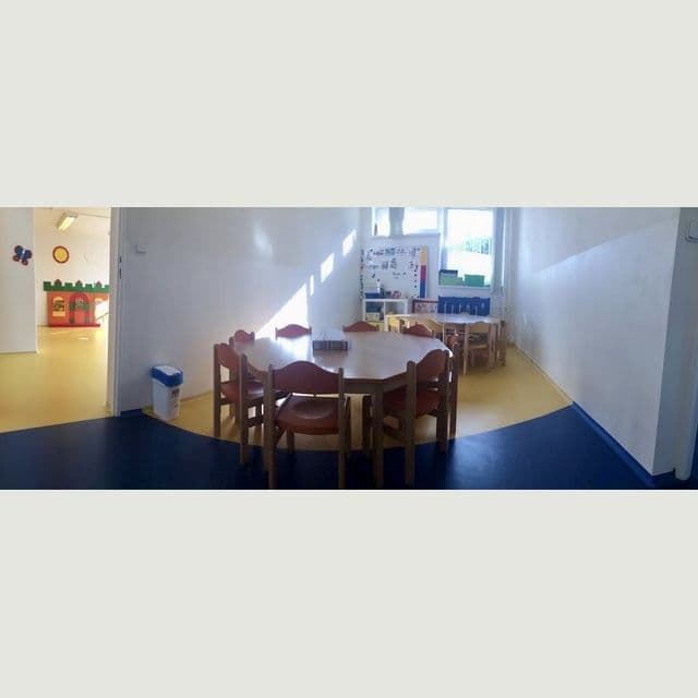 Pronájem nebytového prostoru 110 m², Lovosická, Praha, Praha Pronájem nebytového prostoru 110 m², Lovosická, Praha, Praha