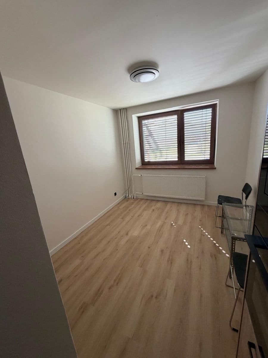 Pronájem bytu 1+kk 22 m², Nad dědinou, Brno, Jihomoravský kraj Pronájem bytu 1+kk 22 m², Nad dědinou, Brno, Jihomoravský kraj