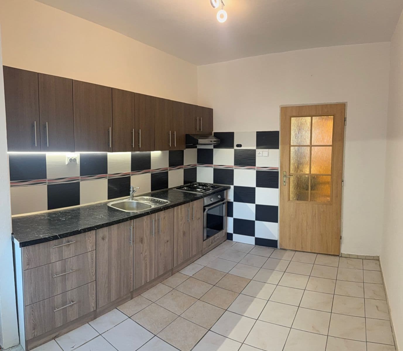 Pronájem bytu 1+1 44 m², Poříčí, Brno, Jihomoravský kraj Pronájem bytu 1+1 44 m², Poříčí, Brno, Jihomoravský kraj