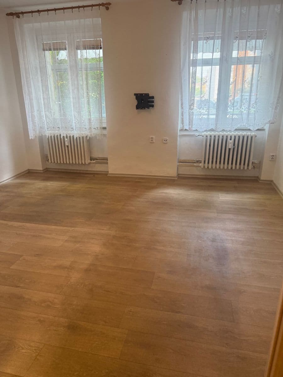 Pronájem bytu 1+1 44 m², Poříčí, Brno, Jihomoravský kraj Pronájem bytu 1+1 44 m², Poříčí, Brno, Jihomoravský kraj