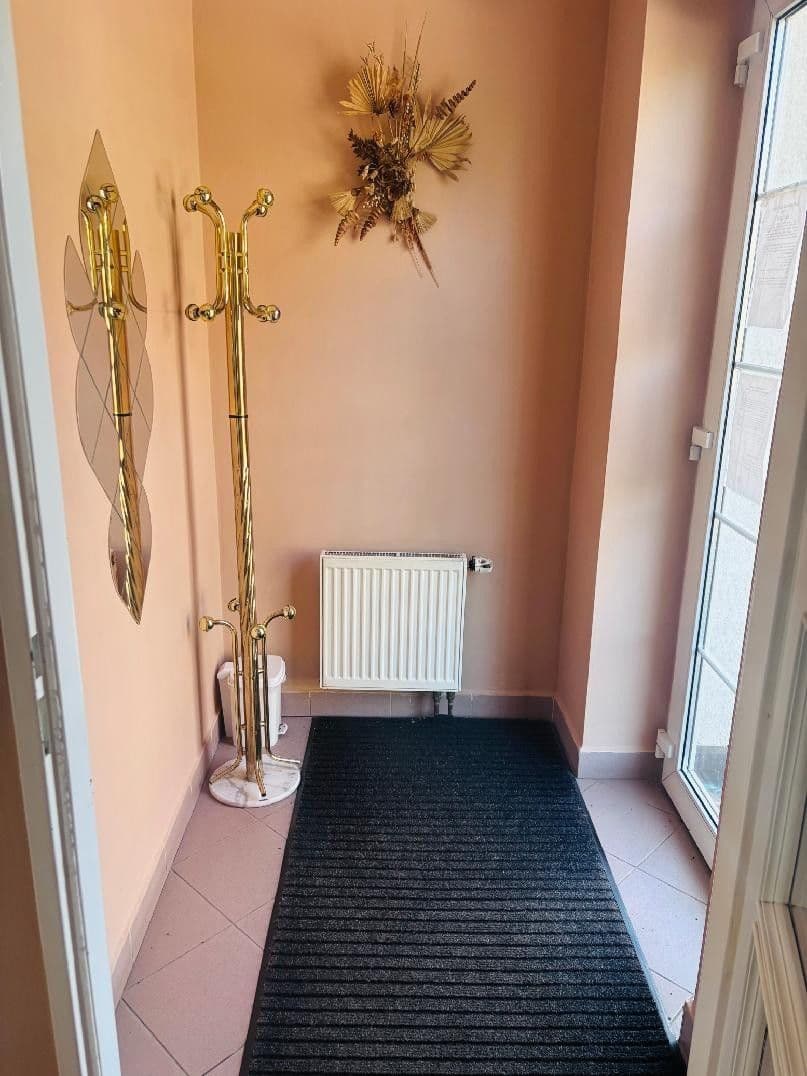 Pronájem nebytového prostoru 50 m², Kumburská, Nová Paka, Královéhradecký kraj Pronájem nebytového prostoru 50 m², Kumburská, Nová Paka, Královéhradecký kraj