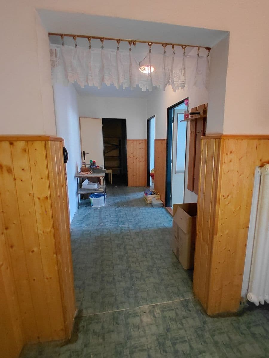 Prodej bytu 3+1 76 m², Rumunská, Čelákovice, Středočeský kraj Prodej bytu 3+1 76 m², Rumunská, Čelákovice, Středočeský kraj