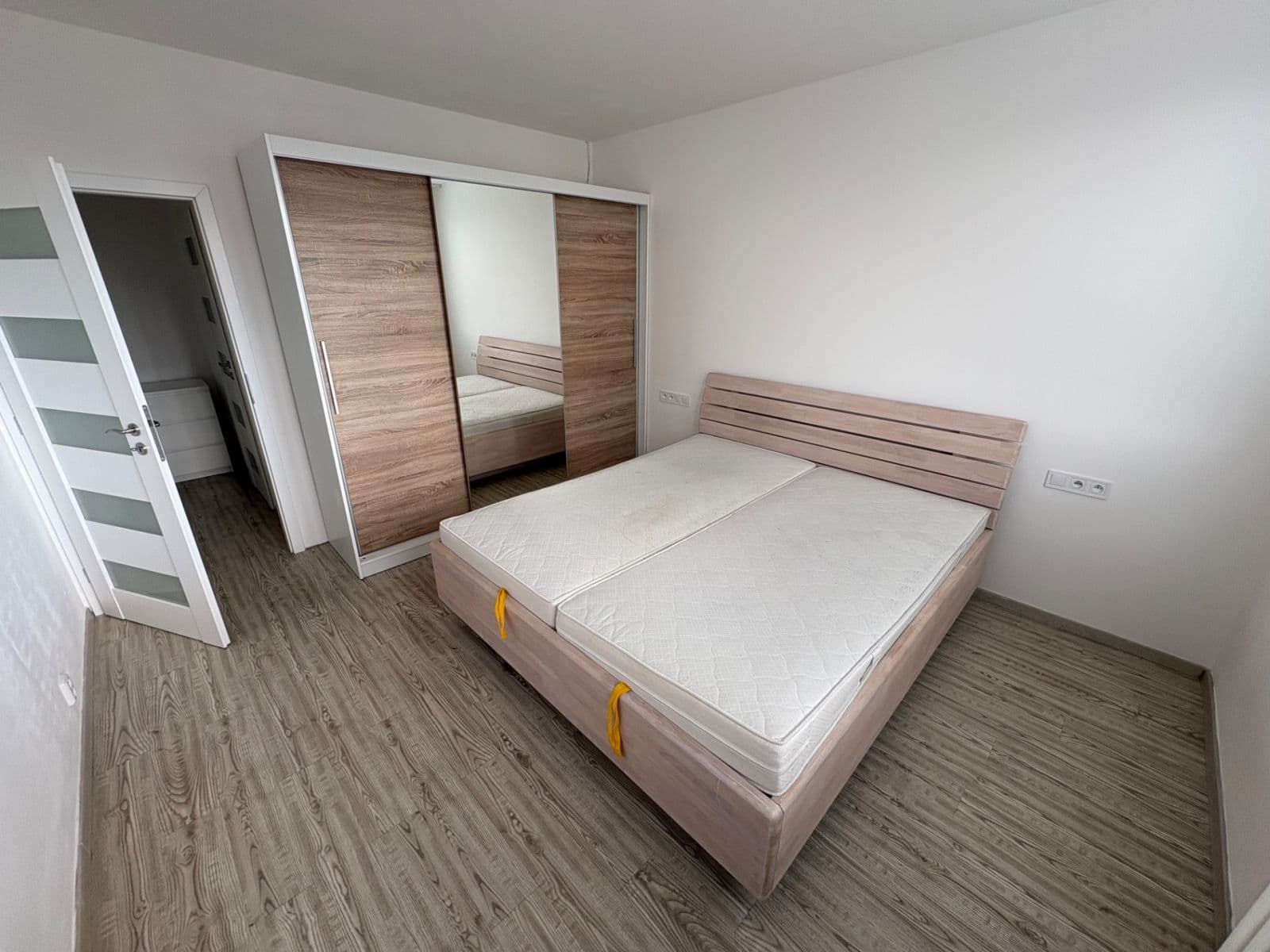 Pronájem bytu 2+1 56 m², Praha, Praha Pronájem bytu 2+1 56 m², Praha, Praha