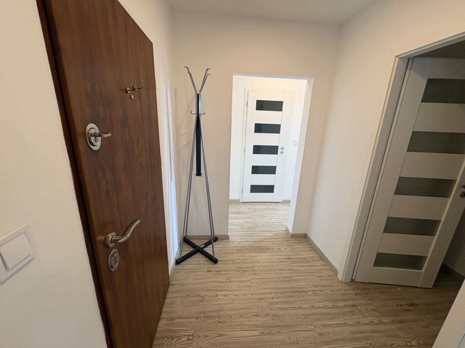 Pronájem bytu 2+1 56 m², Praha, Praha Pronájem bytu 2+1 56 m², Praha, Praha