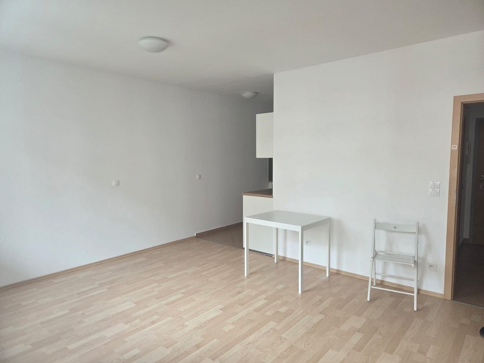 Pronájem bytu 1+kk 29 m², Miloše Havla, Praha, Praha Pronájem bytu 1+kk 29 m², Miloše Havla, Praha, Praha